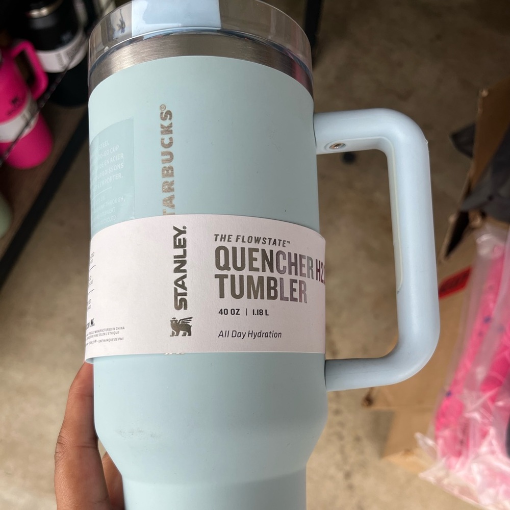 Stanley x Starbucks collab Matte blue Insulated 40oz Quencher flowstate 40oz nwt - Picture 4 of 5